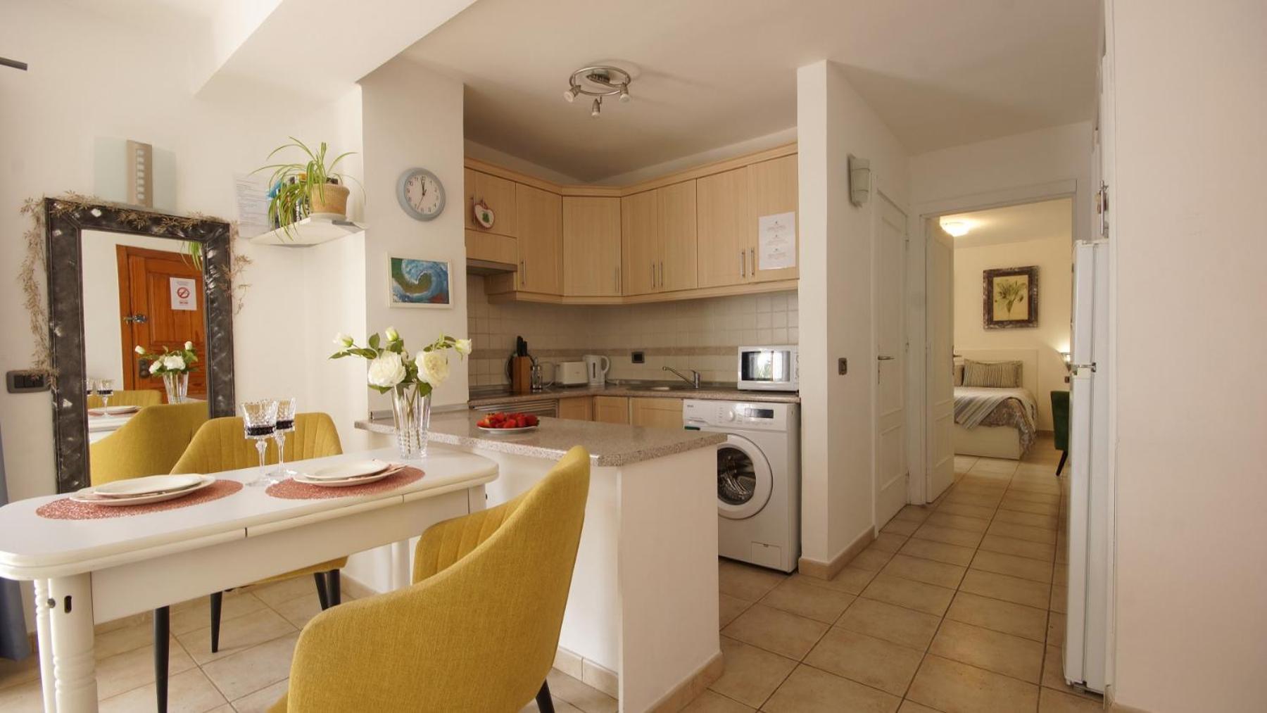 Apartamento Familiar Con Piscina Con Wi Fi En Los Cristianos 洛斯克里斯蒂亚诺斯 外观 照片