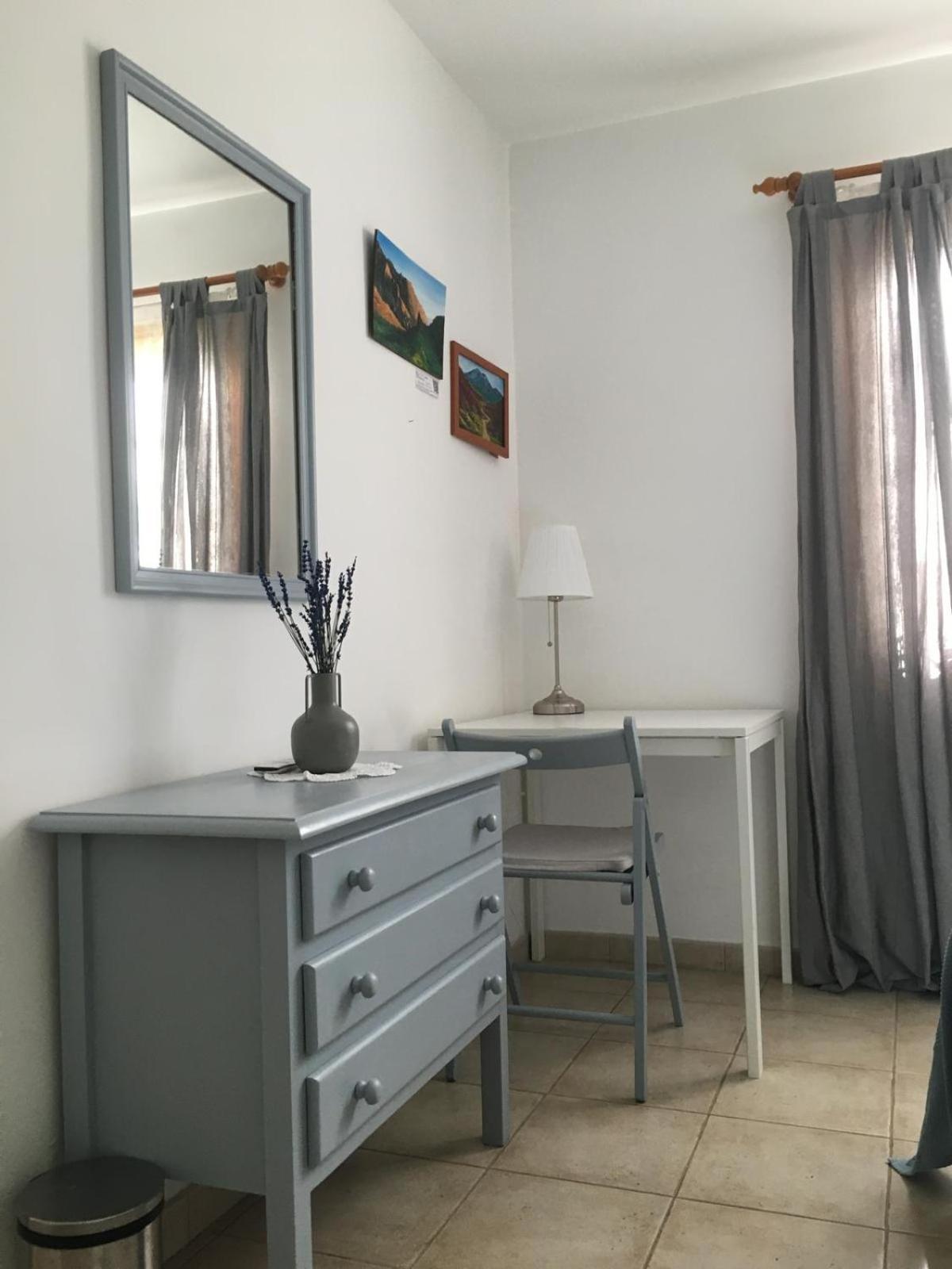 Apartamento Familiar Con Piscina Con Wi Fi En Los Cristianos 洛斯克里斯蒂亚诺斯 外观 照片