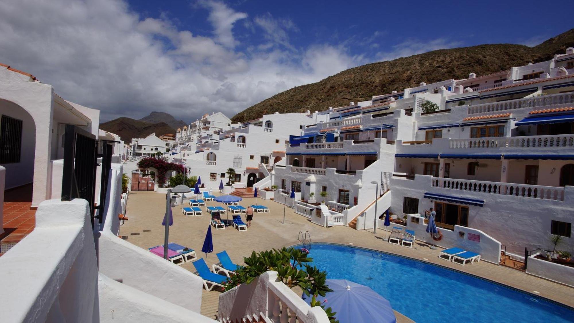 Apartamento Familiar Con Piscina Con Wi Fi En Los Cristianos 洛斯克里斯蒂亚诺斯 外观 照片